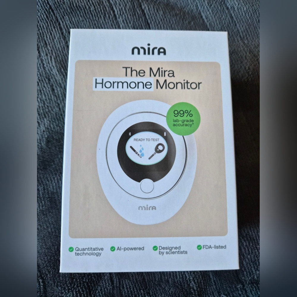 Mira Hormone Monitor with 30 Ultra 4 Wands